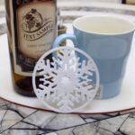 Almohadillas para taza de copos de nieve, adornos navideños de tela no tejida, bandeja para platos de cena, almohadillas de café, 10 Uds. - Imagen 3