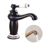 Grifo de porcelana blanco azul doble frío caliente antiguo de cobre, Black