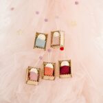 9 Uds. Suministros para celebraciones navideñas caja de madera colgante de muñeca pequeña regalo para niños colgante de muñeca pequeña colgante de árbol - Imagen 6