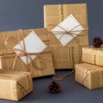 Material de embalaje de flores de regalo de periódico inglés de piel de vaca retro - Imagen 5