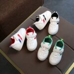 Zapatos casuales con luz LED Zapatos de tablero plano para niños, 23 - Imagen 2