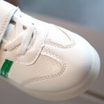 Zapatos casuales con luz LED Zapatos de tablero plano para niños, 27 - Imagen 3