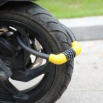 Cerradura de ciclismo antirrobo de seguridad con cerradura de combinación de 5 dígitos para bicicletas y vehículos eléctricos, 57 x 1.72cm - Imagen 10