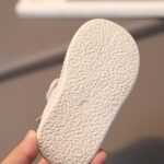 Zapatos para bebés pequeños, zapatos de tablero informales antipatadas con punta llena para niños y niñas, 19 - Imagen 9