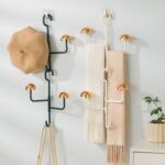 Estante giratorio para sombreros y ropa con forma de seta, sin perforaciones, ganchos sin rastro, estante de almacenamiento multifuncional para bufandas y bolsas para el hogar - Imagen 12