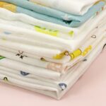 10 unids/paquete 25x25cm pañuelo de gasa con estampado de alta densidad de doble capa toalla babeante para niños pequeños - Imagen 4
