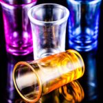 Mini vaso de licor colorido acrílico para fiesta en barra de 35ml, Yellow - Imagen 5