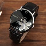 YAZOLE Reloj de cuarzo con patrón de trébol de cuatro hojas estilo OL para mujer - Imagen 2