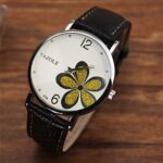 YAZOLE Reloj de cuarzo con patrón de trébol de cuatro hojas estilo OL para mujer - Imagen 6