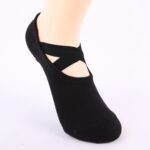 Un par de calcetines de yoga sin espalda con bordes en versión con correa cruzada para mujer Calcetines antideslizantes para barco, One Size